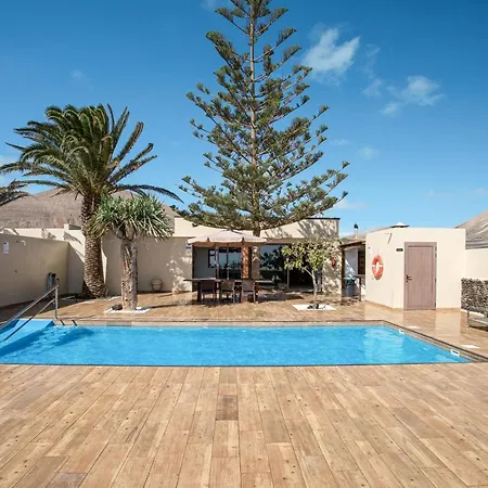 Santana Villa